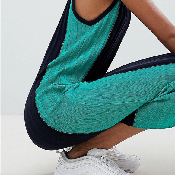 Two tone dress - Picture 2 of 3